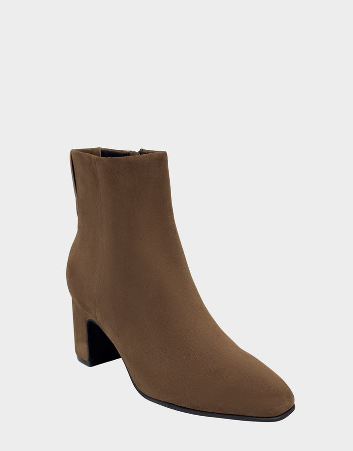 Madera Fango Suede Leather