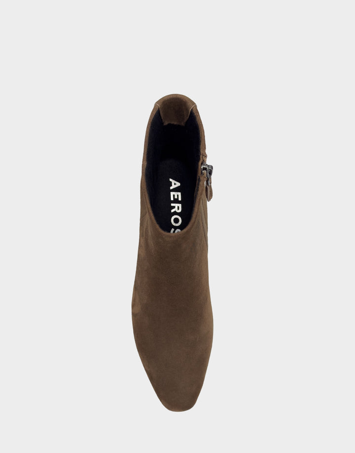 Madera Fango Suede Leather