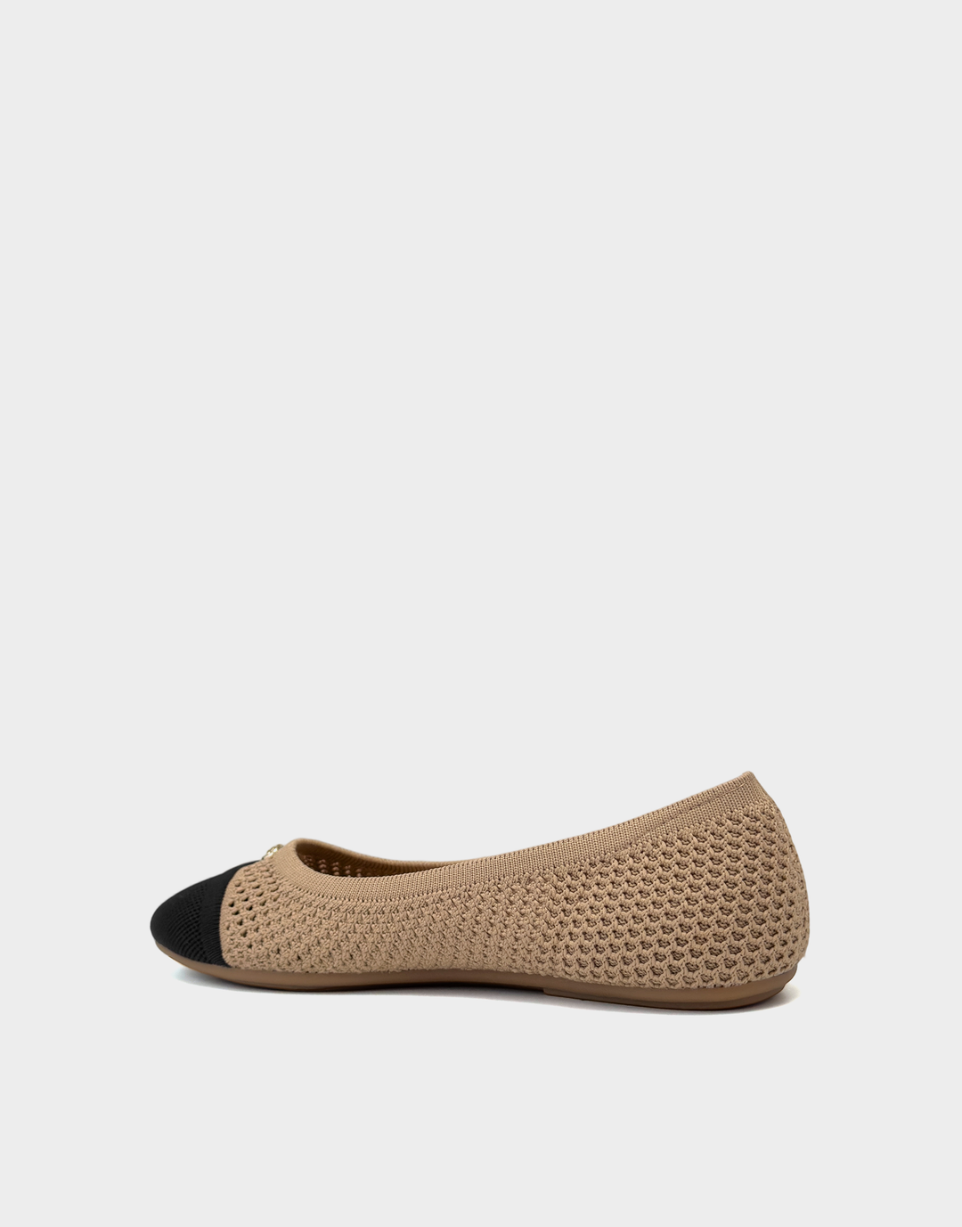 Berries Beige Bisque Black Knit