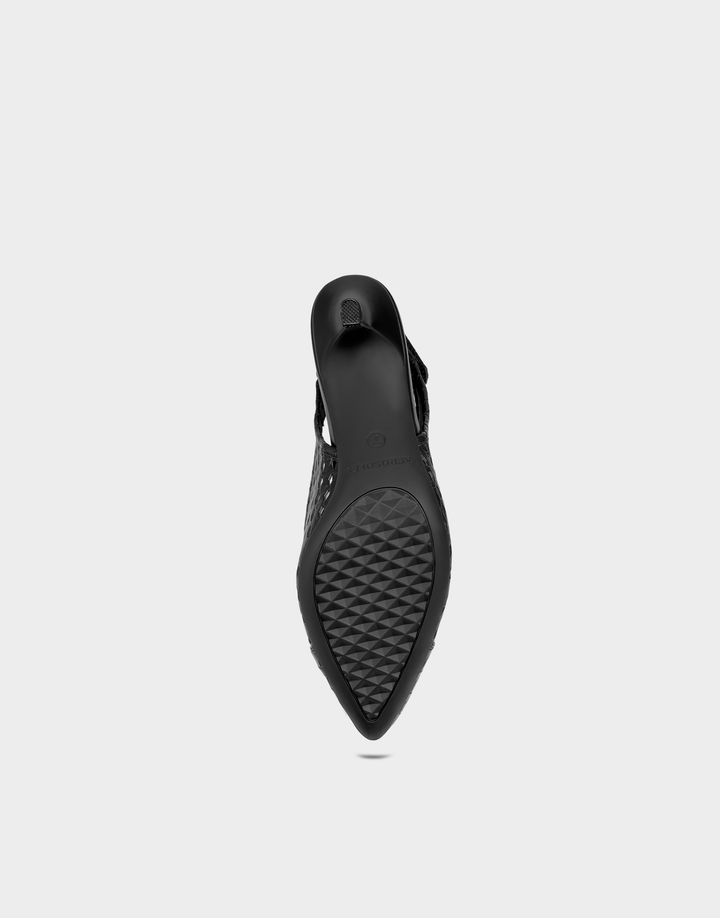Detailed view of the signature Aerosoles Diamond Flex rubber outsole, engineered to disperse friction and provide non-slip traction.