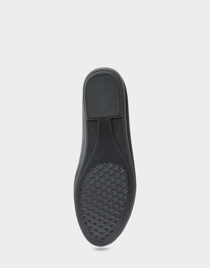 Bell Black