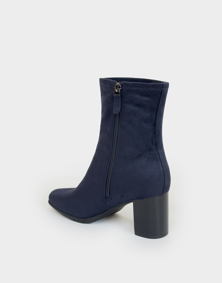 Miley Navy Suede