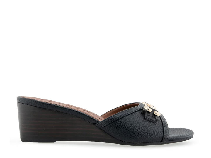 Wava Black Pebbled Faux Leather