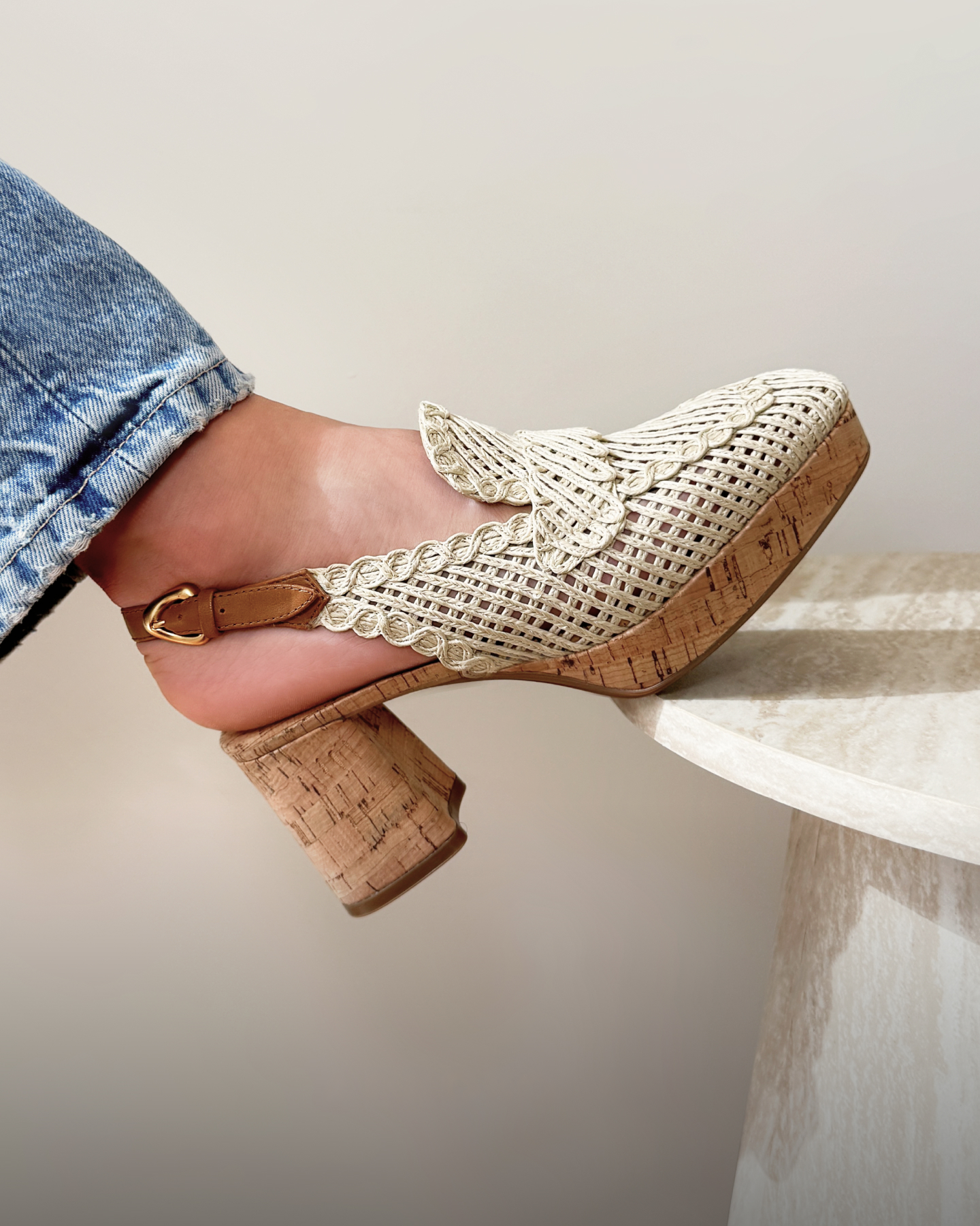 Aerosoles Women's Platform Slingback in Natural Raffia Fabric